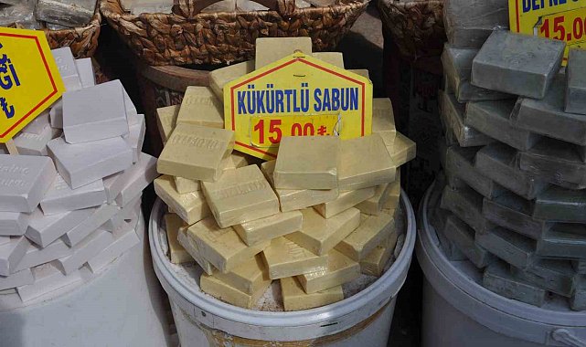 Uyuz olan vatandaşlar çareyi kükürt sabununda aradı