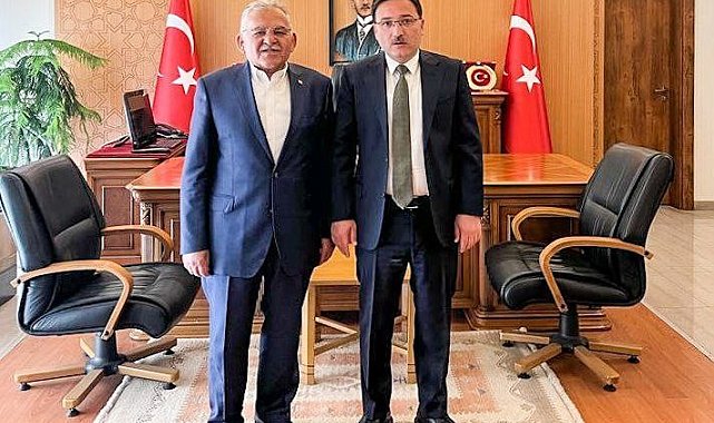 Vali Çiçek Kayseri'ye döndü