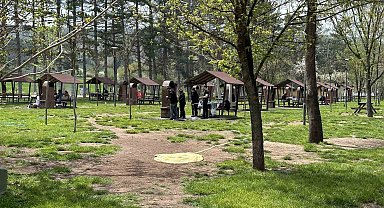 Yağmur beklentisi vatandaşların piknik planlarını iptal ettirdi