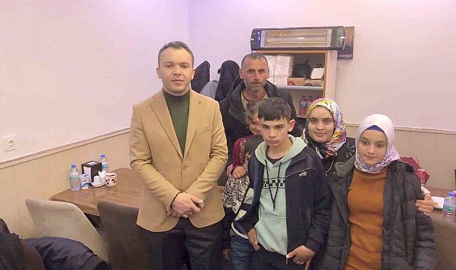 Yetim ve öksüz çocuklar iftarda buluştu