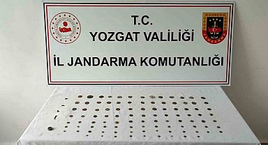 Yozgat'ta tarihi eser operasyonunda 100 sikke ele geçirildi