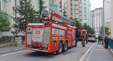 14 katlı binada çıkan yangında 1 kişi yaralandı