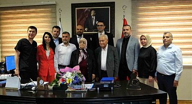 36 yıldır öğrencilere burs veren emekli çiftten hastaneye 375 bin TL bağış