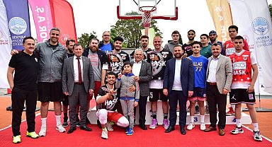 3x3 Basketbol müsabakaları nefes kesti