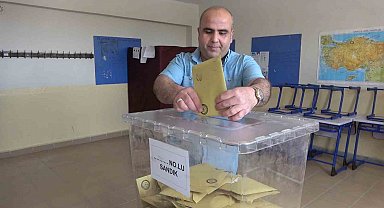 670 merkez nüfusuyla Türkiye'nin en küçük ilçeleri arasında yer alan Çelebi'de seçim heyecanı