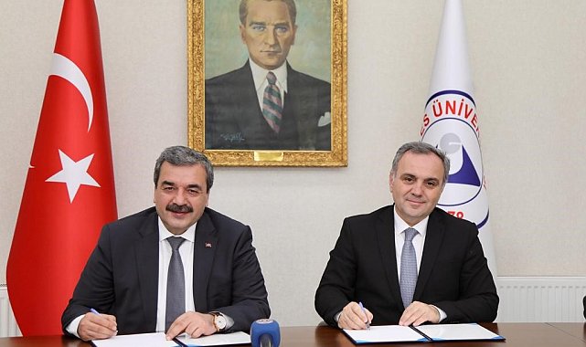 Anadolu Üniversiteler Birliği Dönem Başkanı ERÜ Rektörü Altun Oldu