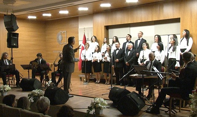 Atılım Üniversitesi Türk Sanat Müziği Korosu "Saz ile Söz Aşkı" konserini gerçekleştirdi