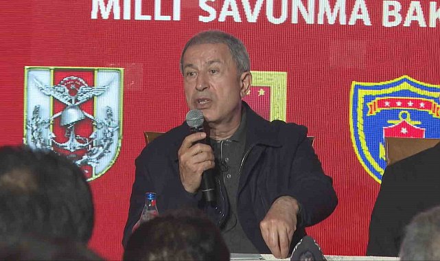 Bakan Akar'dan öğrencilere 'inek lakabı' uyarısı
