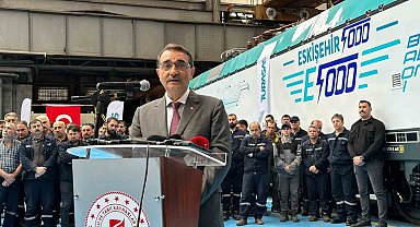Bakan Dönmez Eskişehir 5000'nin İsim Tescil Töreni'nde konuştu