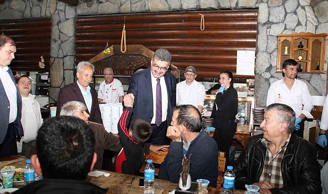 Başkan Akkaya engellilerle bir araya geldi