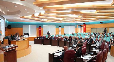 Başkan Bozdoğan: "Tarsusluların düşüncesini siyasi düşüncelerimizin üstünde gördük"