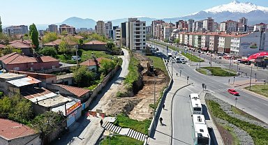 Başkan Çolakbayrakdar; "Hedef; yeşil alanda kişi başına düşen 18 metrekare ile rekoru yenilemek"