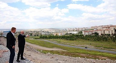 Başkan Çolakbayrakdar; "Kentsel dönüşümle şehrin geleceğini garantiye alıyoruz"