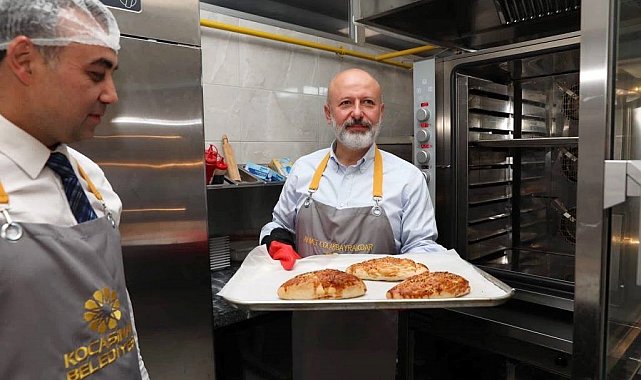 Başkan Çolakbayrakdar: "Türkiye'de ilk olan projeleri hayata geçiriyoruz"