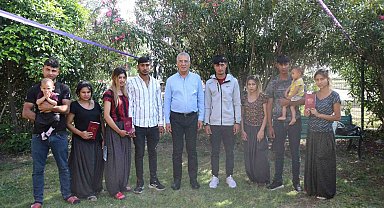 Başkan Tarhan, 5 çiftin nikahını kıydı