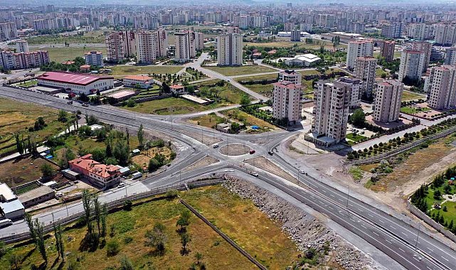 Büyükşehirin 20 Milyon TL'lik Yol Yapım Çalışmalarında Sona Gelindi