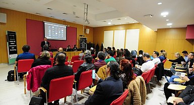 Çevrimiçi gözetimli sınavlar uluslararası seminerde konuşuldu
