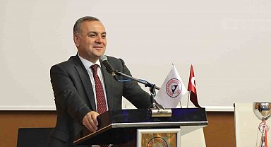 ERÜ'de Başarılı Sporcular Ödüllendirildi