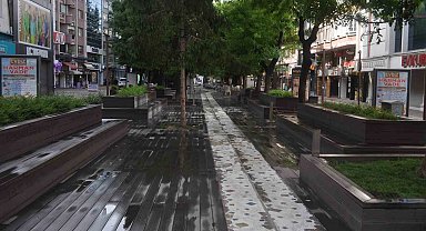 Eskişehir'de cadde ve sokaklarda 2. tur sessizliği hakim