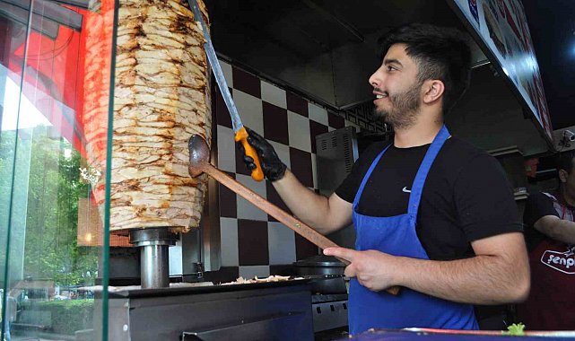 Fiyat artışlarına rağmen dönerin müşterisi azalmadı
