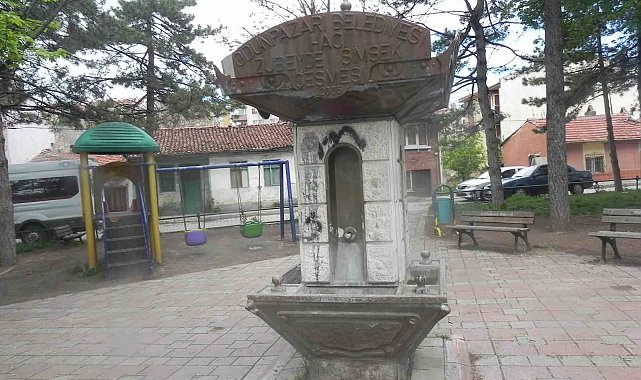 Hayırsever vatandaşın 18 yıl önce yaptırdığı çeşme atıl hale geldi