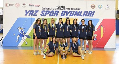 Hentbol Kadınlar Süper Ligi'nde şampiyon Anadolu Üniversitesi