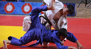 Judo Yıldızlar Türkiye Şampiyonası, Sivas'ta başladı