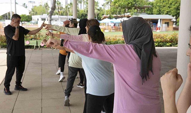 Kadınlar kendilerini 'krav maga' ile koruyacak