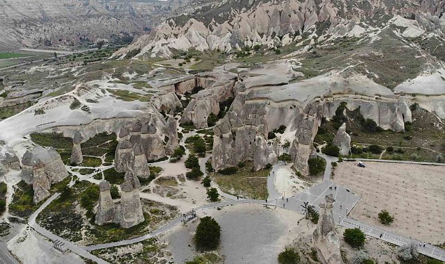 Kapadokya'nın önemli destinasyonlarından olan Paşabağları aslına dönüyor