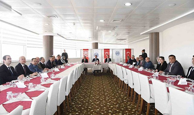 Karaman'da kadına yönelik şiddetle mücadele toplantısı yapıldı