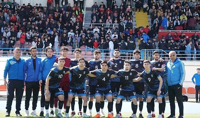 Kayseri Atletikspor son 8'e yükseldi