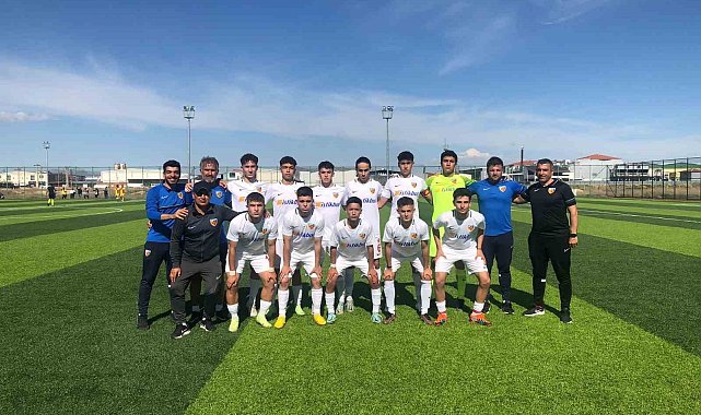 Kayserispor U16 takımı yarı finale yükseldi