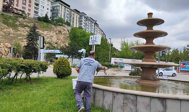 Keçiören'de larvasit uygulaması ve ilaçlama çalışması devam ediyor