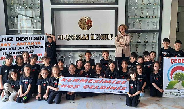 Kılıçaslan İlkokulundan depremzede kardeş okula 63 bin lira destek