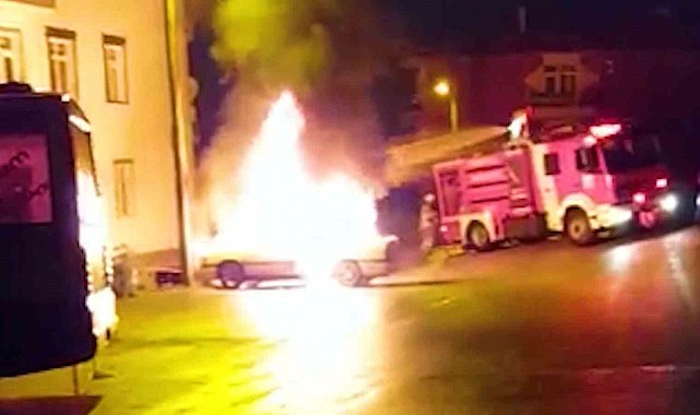 Kırıkkale'de otomobil alevlere teslim oldu
