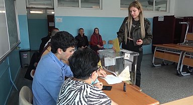 Kırıkkale'de vatandaşlar sandık başına gidiyor