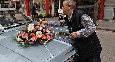 Klasik araçlar da düğünlere gelin gibi süsleniyor