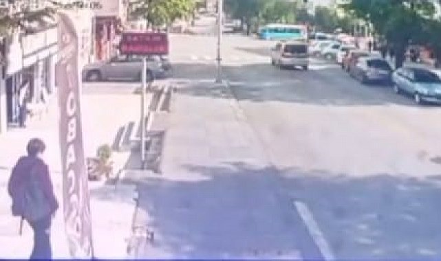Komşu dükkanının sahibini tüfekle öldüren zanlı yakalandı