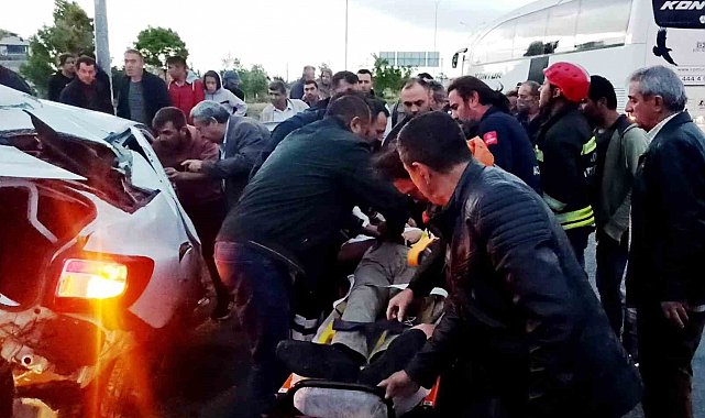 Konya'da iki otomobil çarpıştı: 7 yaralı