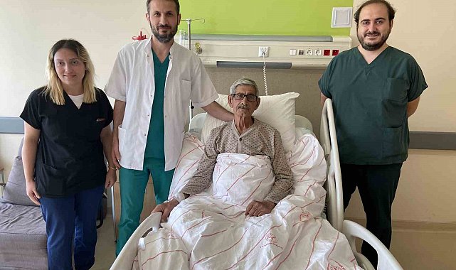 Konya'da TAMİS yöntemiyle gerçekleştirilen ameliyatla sağlığına kavuştu