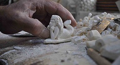 Lületaşı sanatı için okullarda bölüm açılması önerisi
