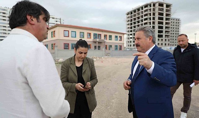 Melikgazi, kentsel dönüşüm alanına 2 okul birden kazandırdı
