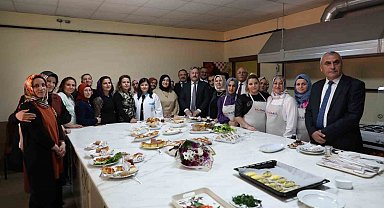 Melikgazi'de glütensiz mutfaktaki tüm ürünler deprem bölgesine