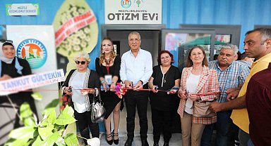 Mezitli'de otizm evi açıldı