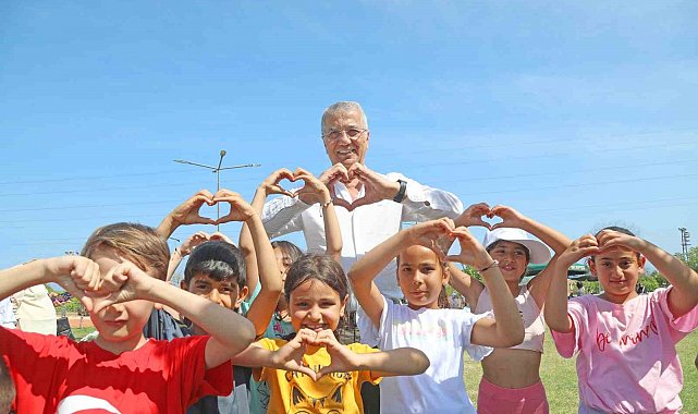 Mezitli'de uçurtma şenliği gerçekleştirildi