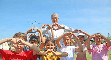 Mezitli'de uçurtma şenliği gerçekleştirildi