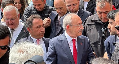 Millet İttifakı'nın Cumhurbaşkanı Adayı ve CHP lideri Kılıçdaroğlu, Anıtkabir'i ziyaret etti