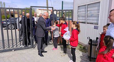 Milli Eğitim Bakan Yardımcı Sadri Şensoy, Çankırı'da öğrencilerle buluştu