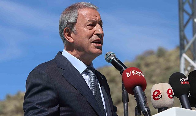 Milli Savunma Bakanı Akar: "Bizi durdurmayacaklar, bunlar beyhude gayret"