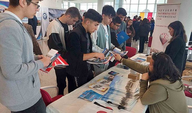 NEVÜ Kırşehir Üniversite Tanıtım ve Tercih Fuarı'nda